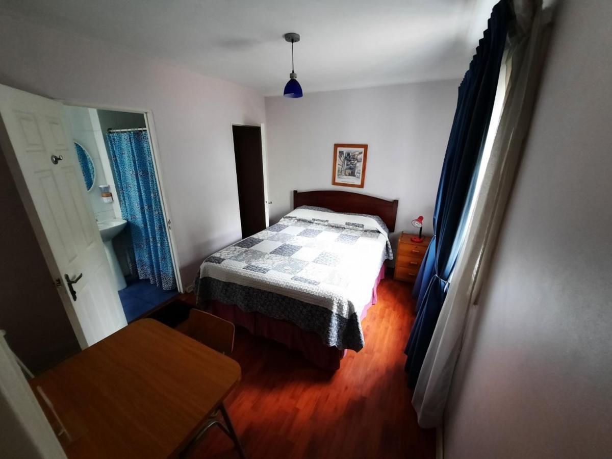 Residencial Metro Republica Santiago del Cile